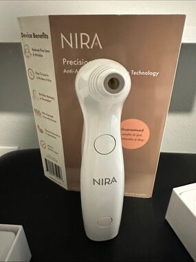 NIRA Precision Laser eyes Anti-Aging Device - Blush/White